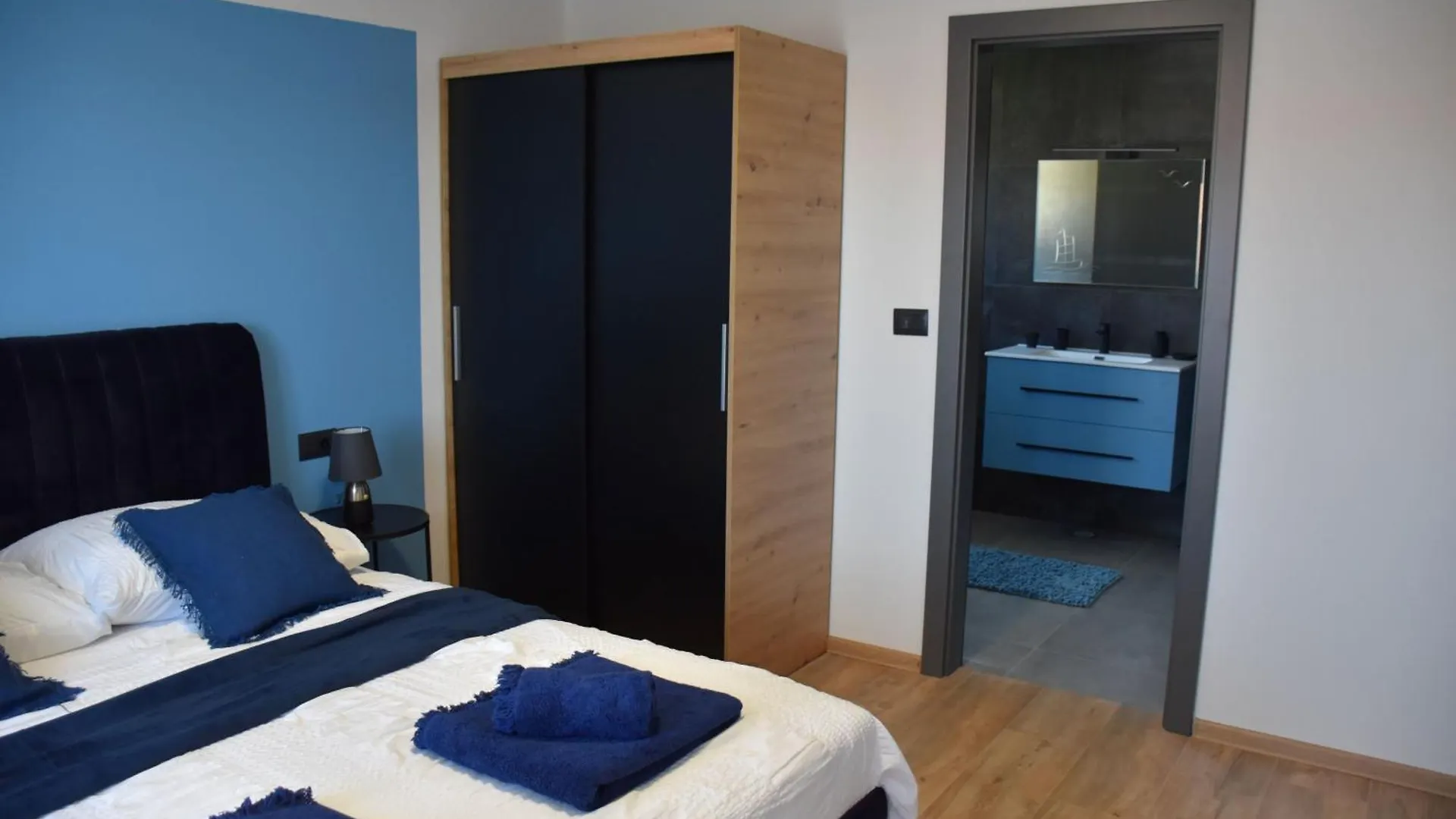 Apartments Rismondi 37E Fazana